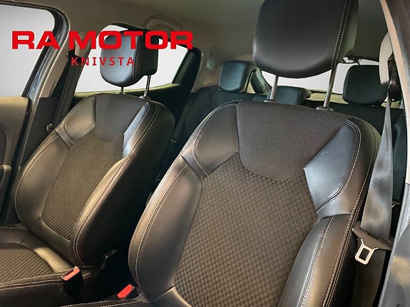 Renault Clio 15 of 21