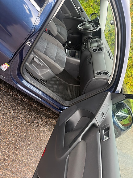 Volkswagen Tiguan 9 of 11