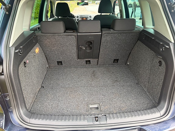 Volkswagen Tiguan 11 of 11