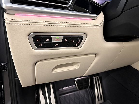 BMW X7 21 of 21