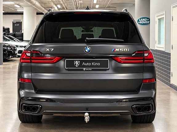 BMW X7 8 of 21