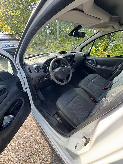 Peugeot Partner 11 of 19
