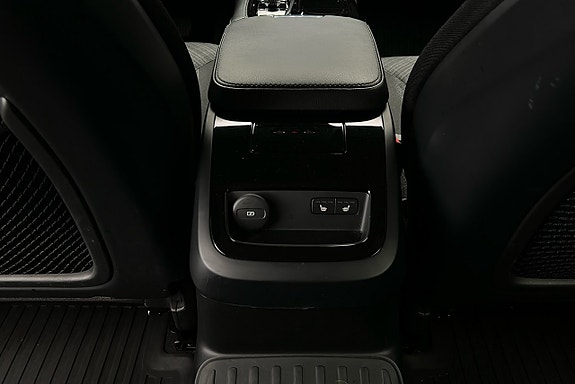Volvo V60 22 of 27