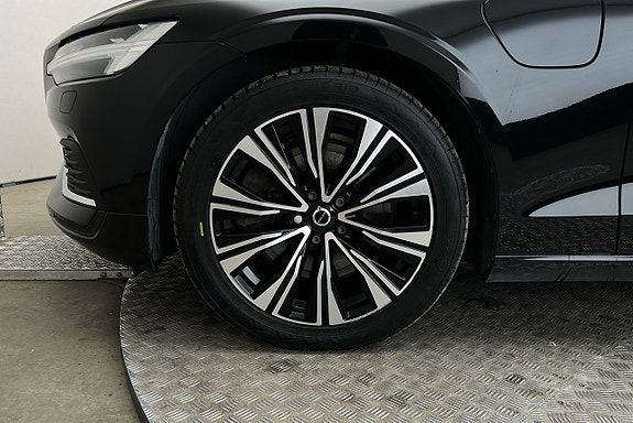 Volvo V60 12 of 27