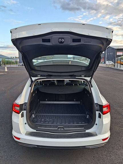 Renault Talisman 12 of 20