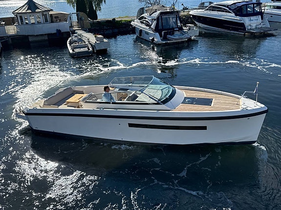 Delta 33 Open | 2* Volvo Penta D3 220 | 2013 3 of 12