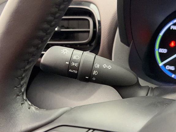 Toyota Yaris Cross 16 of 30