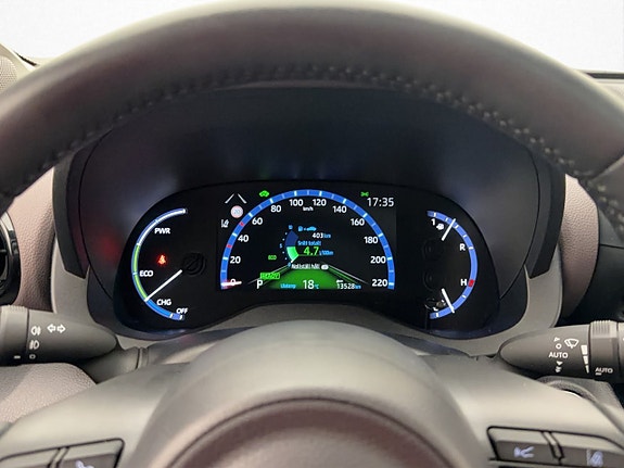 Toyota Yaris Cross 19 of 30