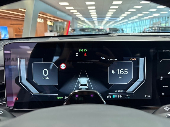 Kia EV9 10 of 17