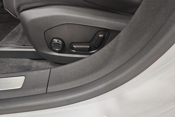 Polestar 4 16 of 21