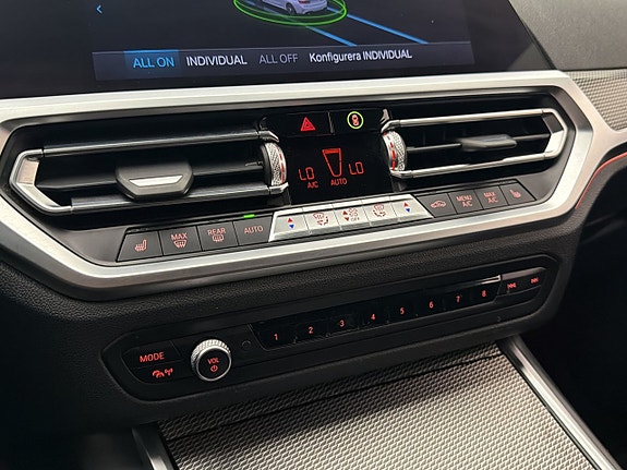 BMW 330e 23 of 30