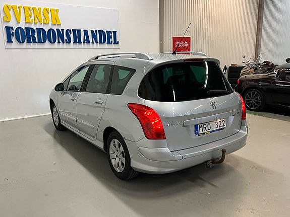 Peugeot 308 SW 9 of 22