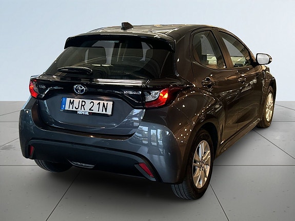 Toyota Yaris 6 of 19
