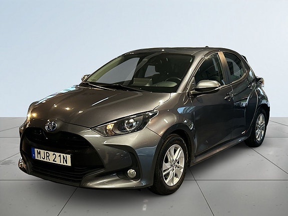 Toyota Yaris 16 of 19