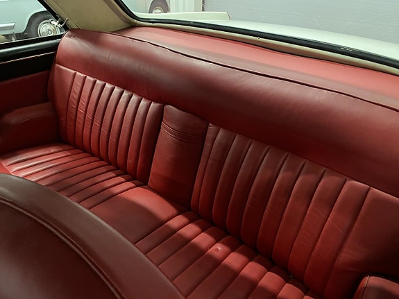 Lancia Flaminia 27 of 30