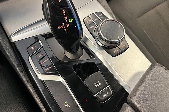 BMW 520d 19 of 27
