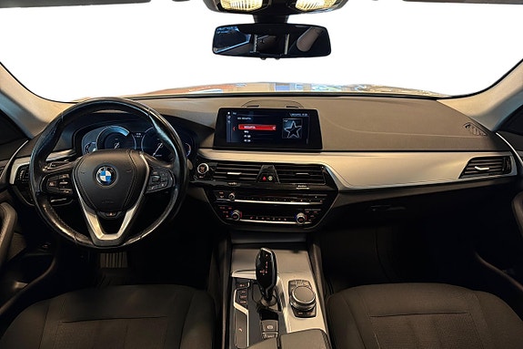 BMW 520d 12 of 27