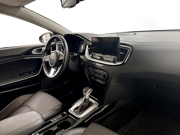 Kia XCeed 13 of 17