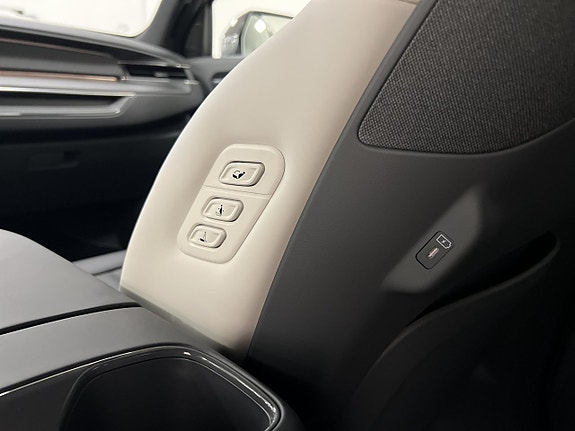 Kia EV9 21 of 30