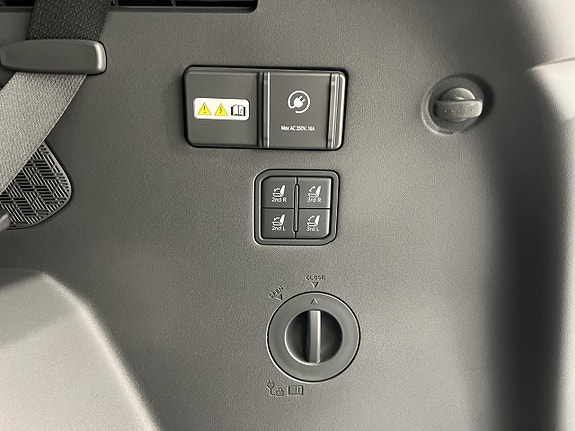 Kia EV9 16 of 30