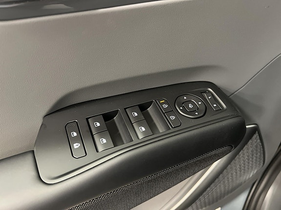 Kia EV9 24 of 30