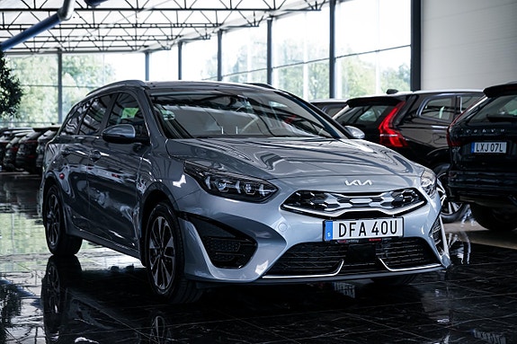 Kia Ceed 2 of 30