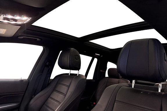 Mercedes-Benz GLS350 d 18 of 26