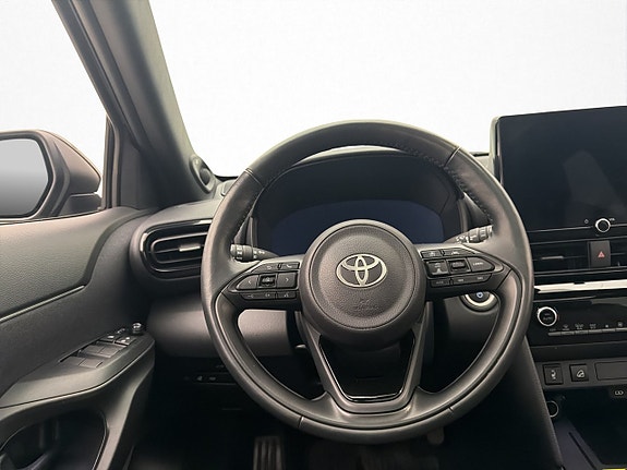 Toyota Yaris Cross 15 of 30