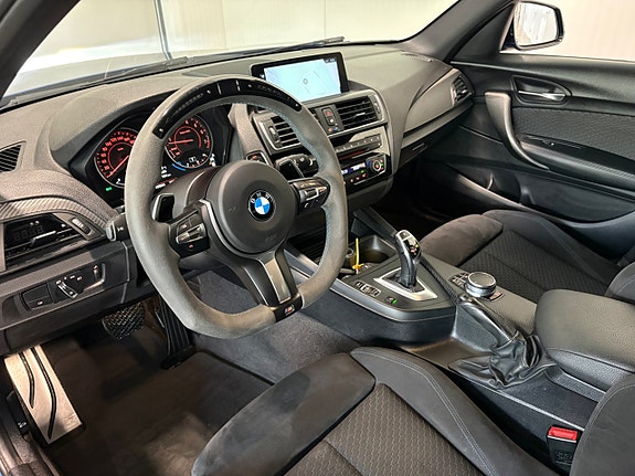 BMW M140i 7 of 18