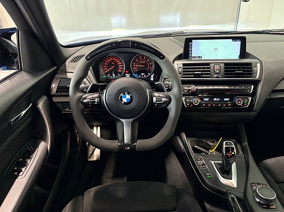 BMW M140i 9 of 18
