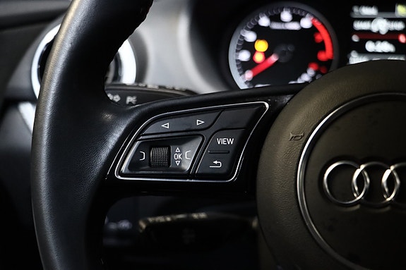 Audi Q2 23 of 24