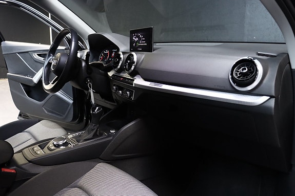 Audi Q2 14 of 24