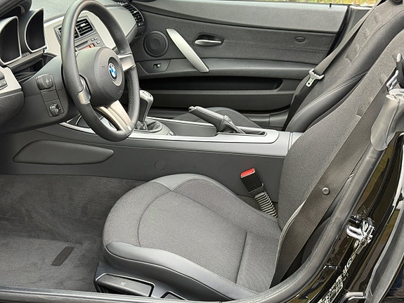 BMW Z4 16 of 30