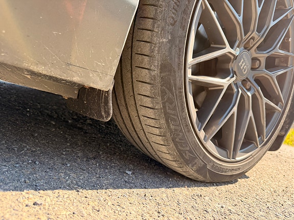 Toyota Avensis 9 of 11