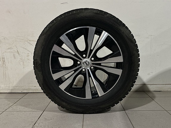 Volvo XC60 17 of 22