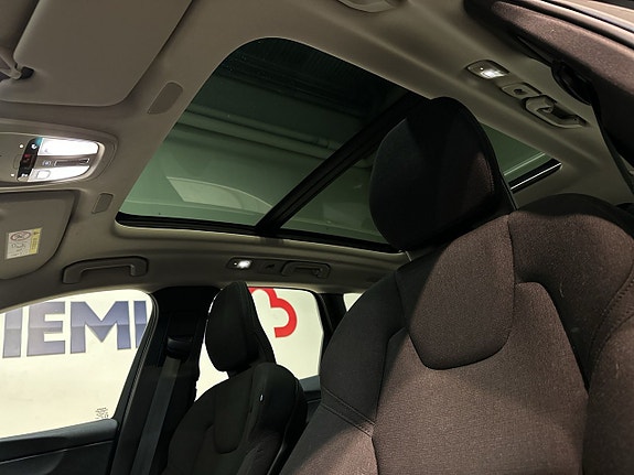Volvo XC60 20 of 22