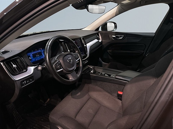 Volvo XC60 7 of 22