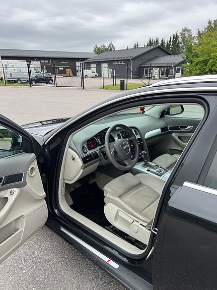 Audi A6 6 of 9