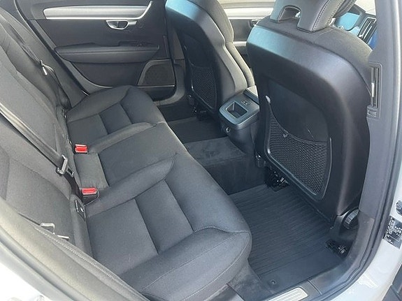 Volvo V90 9 of 10