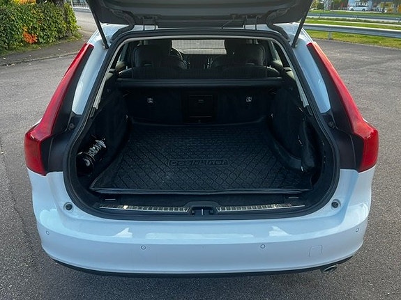 Volvo V90 10 of 10