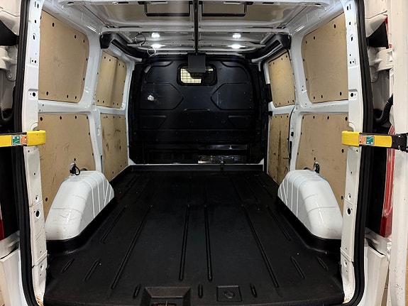 Ford Transit Custom 13 of 13