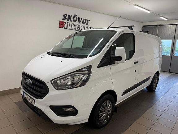 Ford Transit Custom 2 of 13