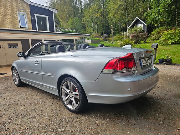 Volvo C70 2 of 7