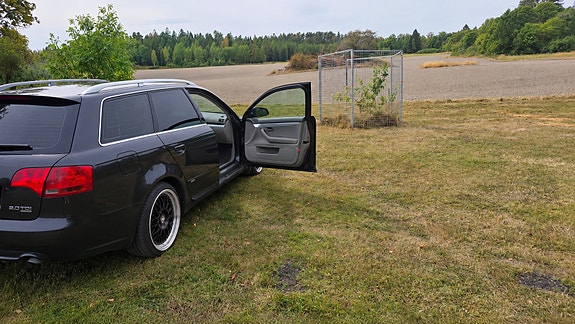 Audi A4 4 of 12