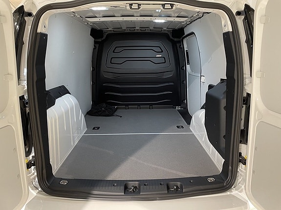Volkswagen Caddy Maxi 5 of 18