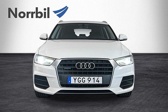 Audi Q3 2 of 16