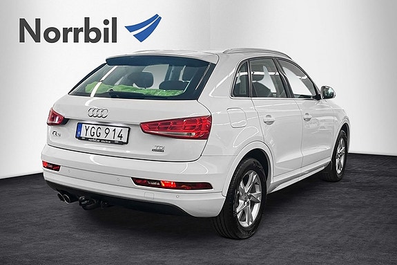 Audi Q3 6 of 16