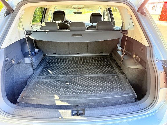 Volkswagen Tiguan Allspace 5 of 7