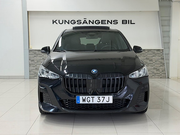 BMW 230e 5 of 30