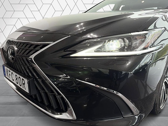 Lexus ES300h 21 of 21